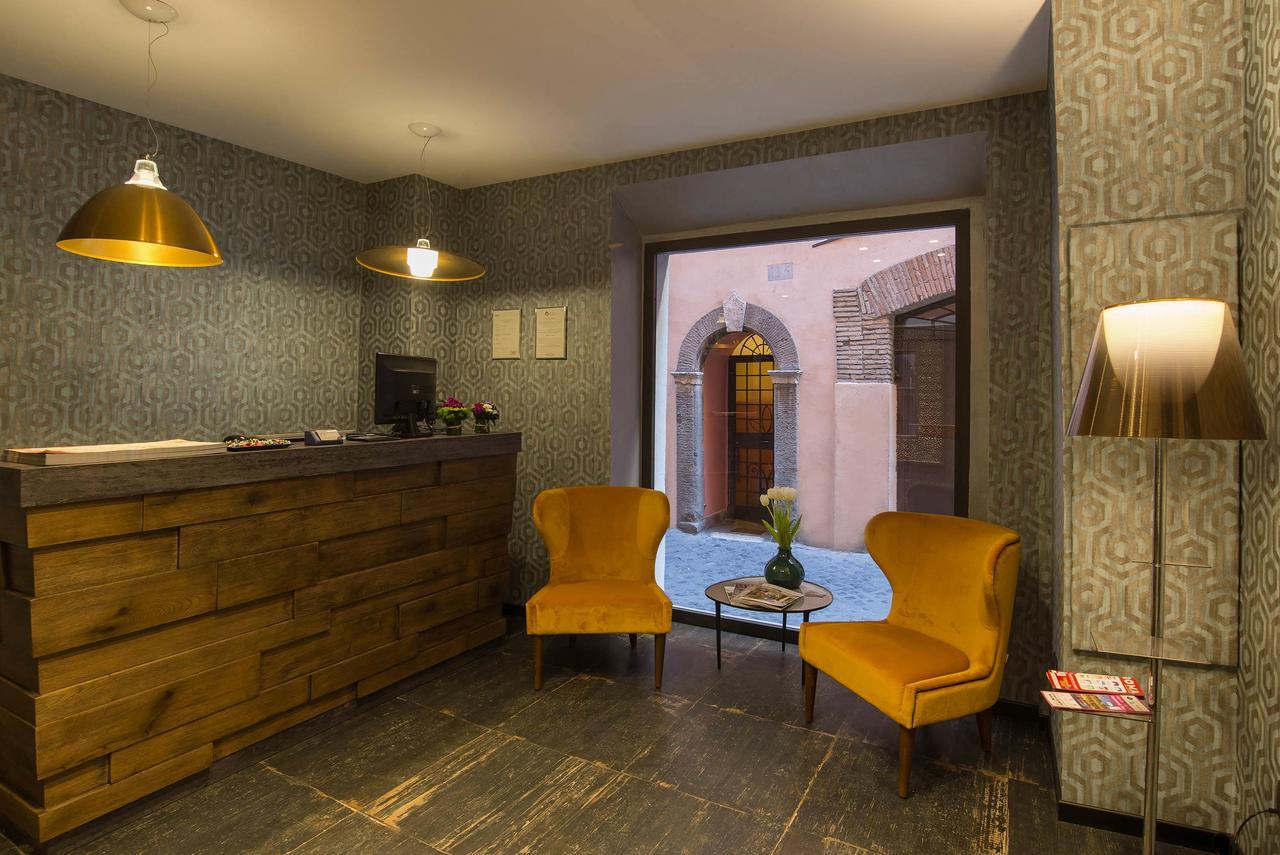 Navona Essence 3* Roma