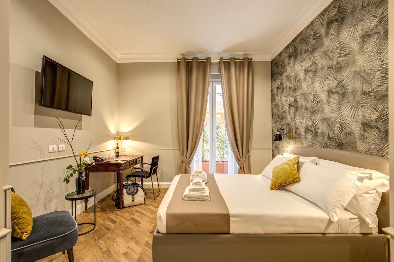 Charme Spagna Boutique Hotel 3*