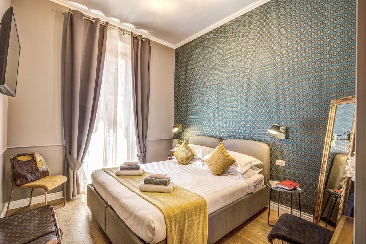 Charme Spagna Boutique Hotel 3*