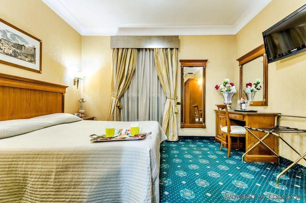 Luxury H 2000 Bed & Breakfast Rome