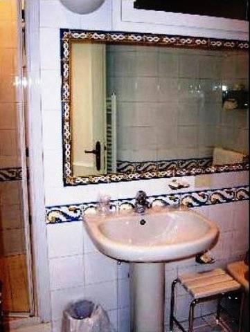 Hotel Teatro Di Pompeo 3*