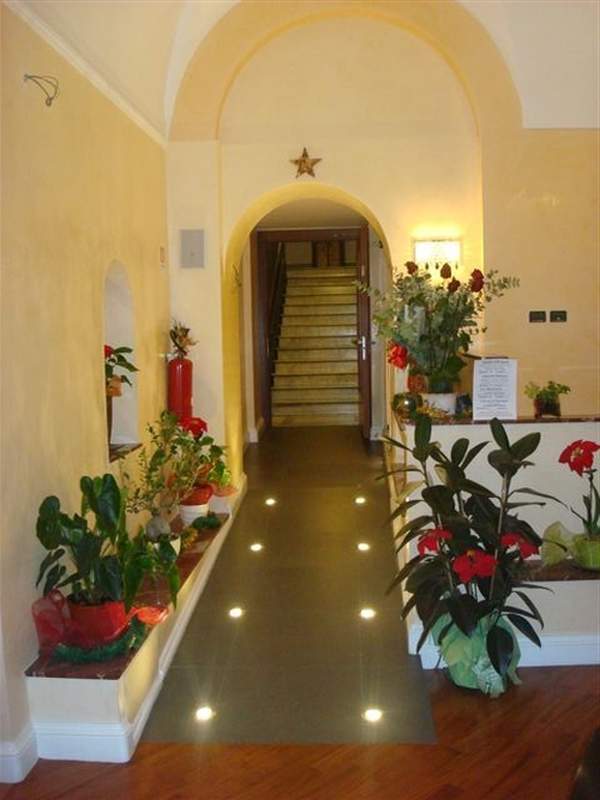Hotel Dina