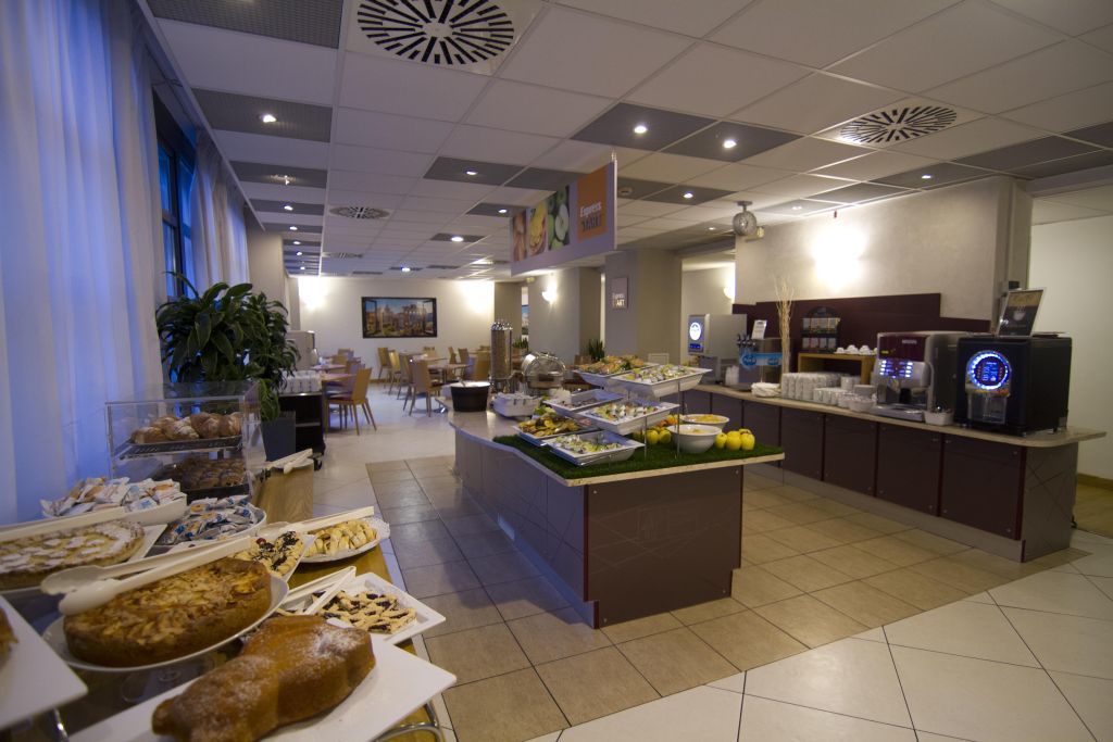 Tuscolana San Giovanni Hotel