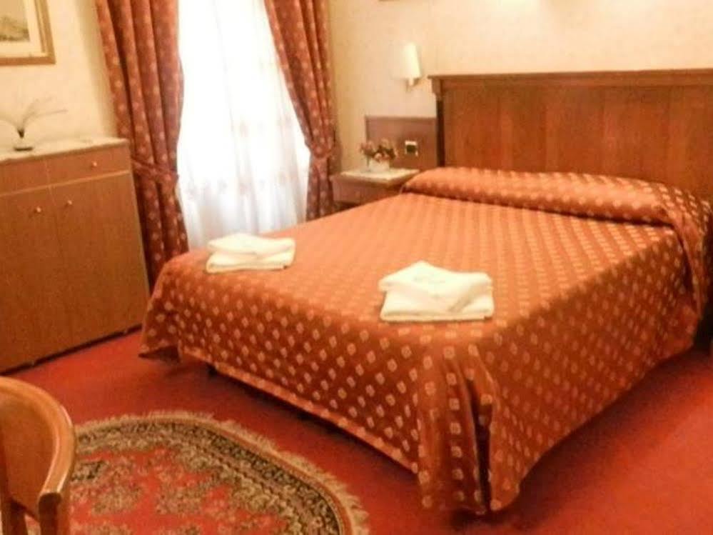 Holiday home Trevi Fountain *
