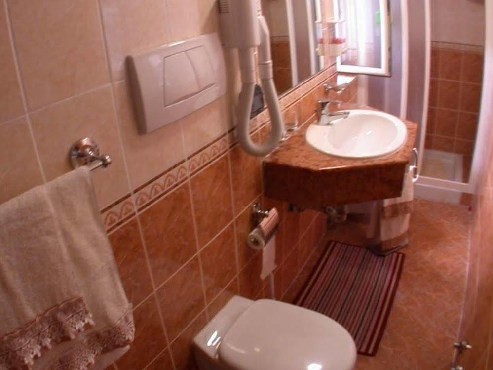 Trevi Fountain Holiday home