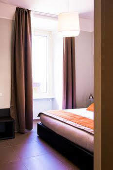 Ht N°9 Colosseo