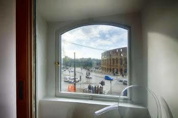 Guest house Ht N°9 Colosseo 2*