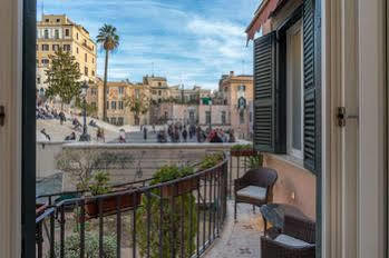 Hotel Les Diamants Spanish Steps 2*