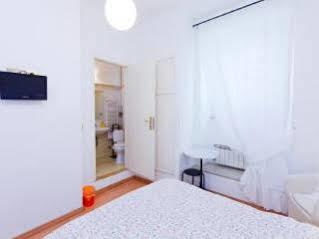 Ave 5* Rome