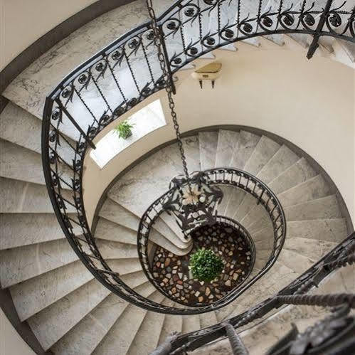 Il Palazzetto 2*