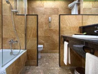 Acomodação com café da manhã  Town House Fontana Di Trevi 3*