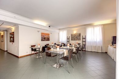 Alba Hotel 4*