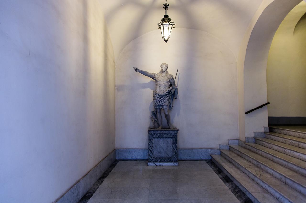 Hotel Venustas