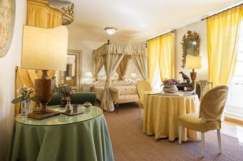 Residenza Napoleone Iii Bed & Breakfast