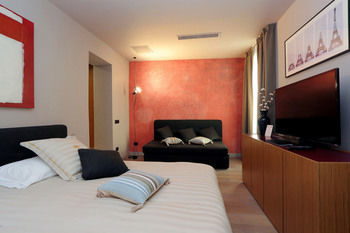 Hotel Down Town - Domus Collection 3*