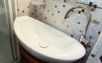Condotti 2* Rome