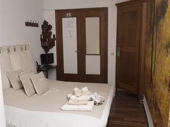 Le Fate Bed & Breakfast 2*