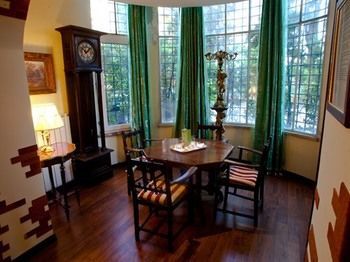 Guest house Wilson
