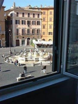 Navona Apartment *