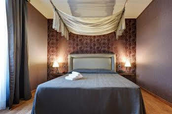 Selene Hotel