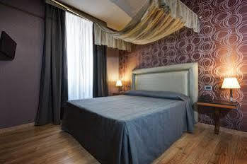 Selene 3* Rome