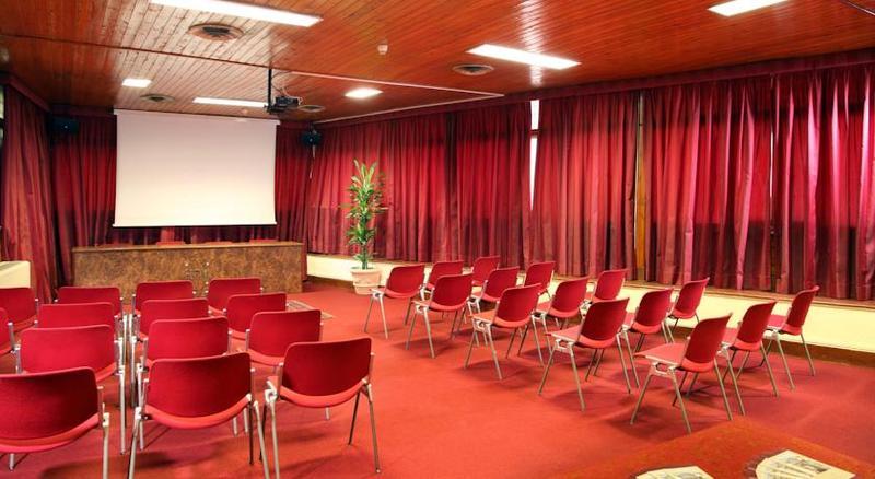 Shg Portamaggiore 3* Rome