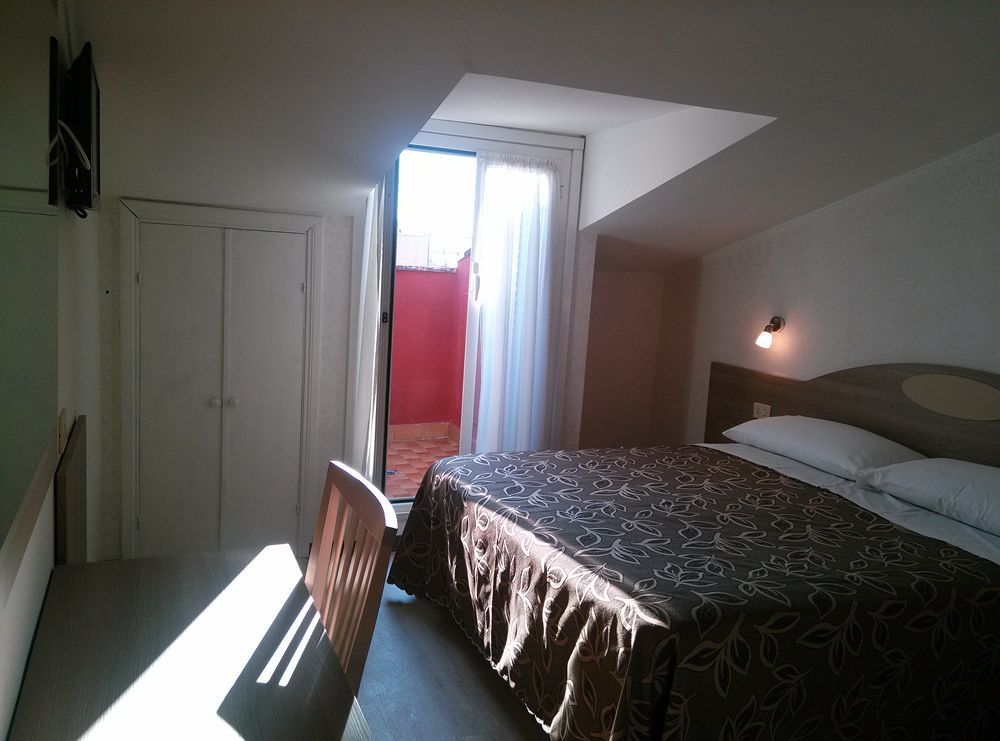 Hotel Concorde 2*