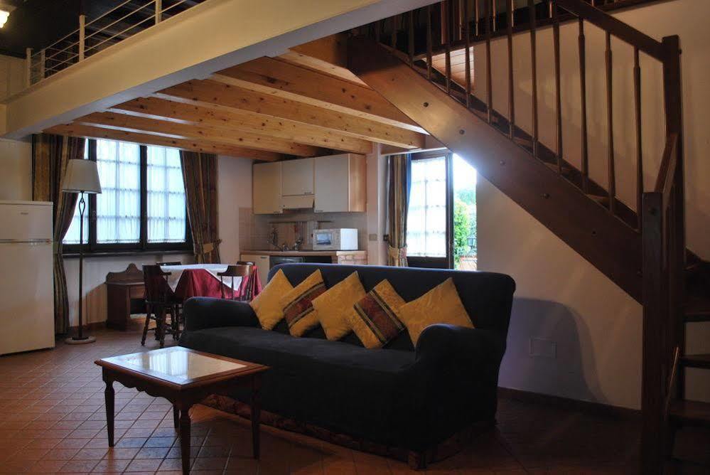Aparthotel Casale Mostacciano 3*