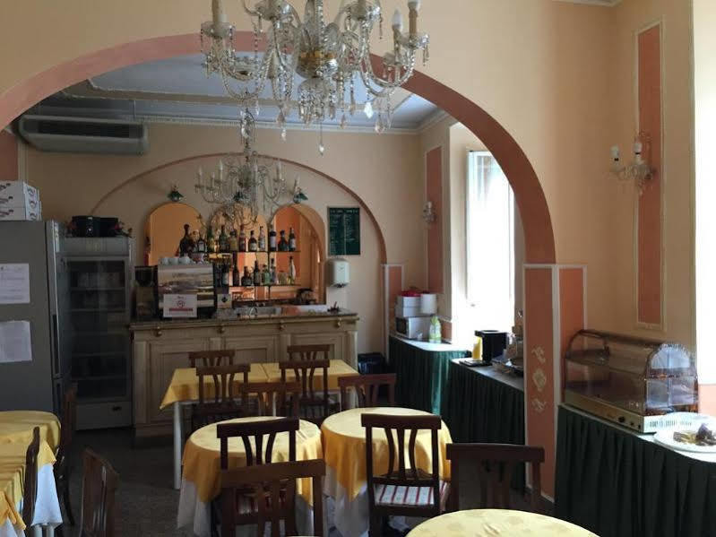 Adventure 3* Roma