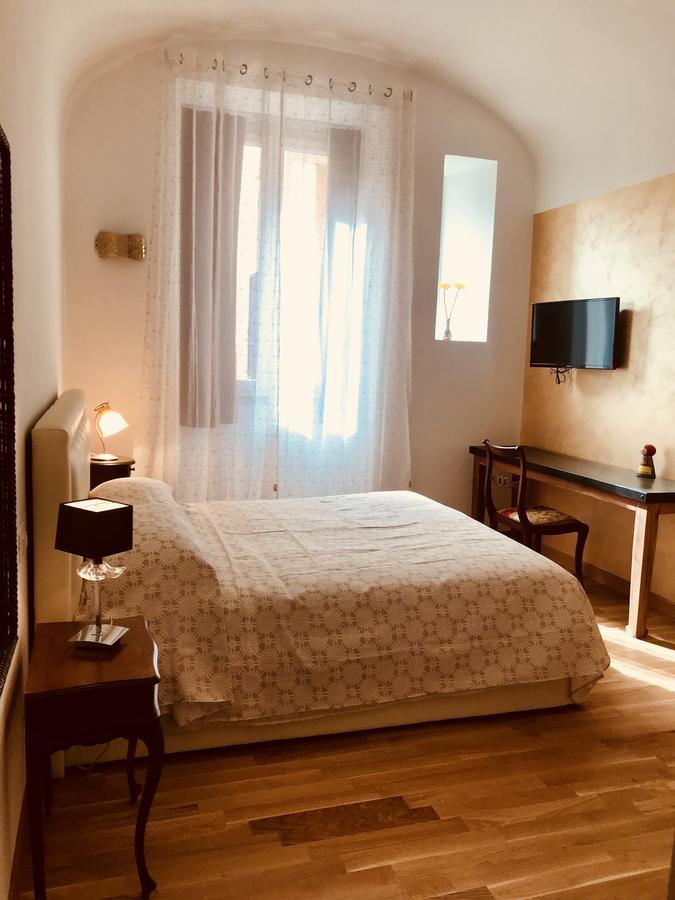 Biancaluna Rome