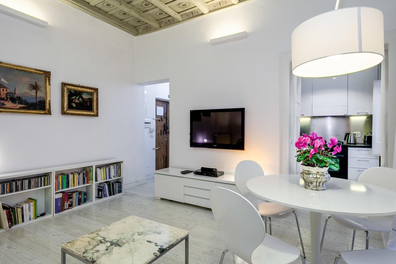 White Pantheon One Bedroom Apartment * Roma