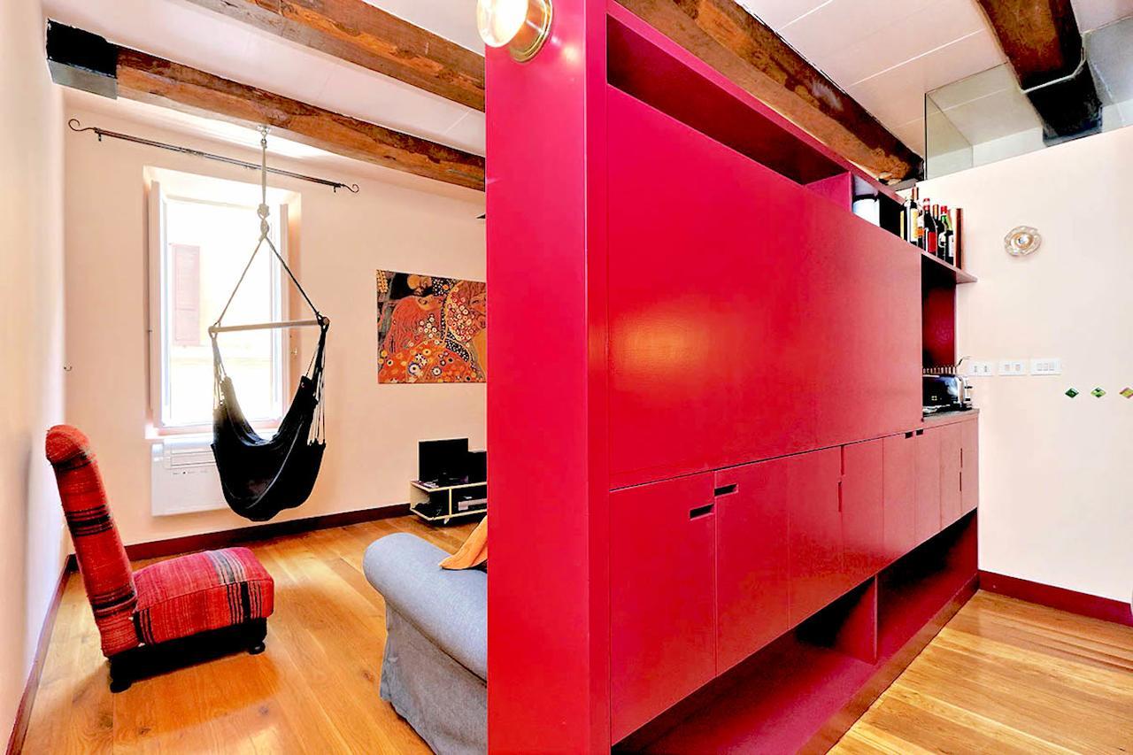 Delcinque 26 - Loft In Trastevere Apartment *