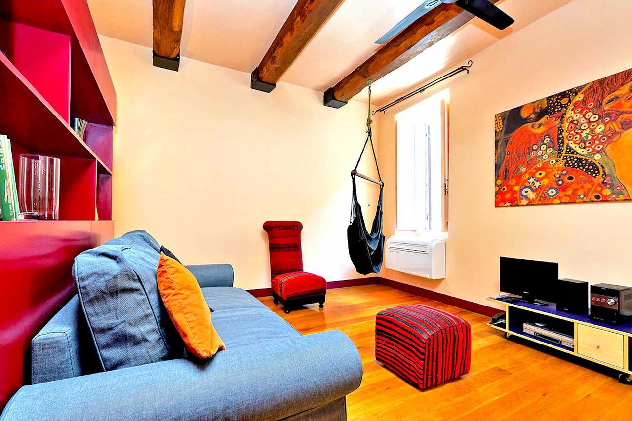 Delcinque 26 - Loft In Trastevere *