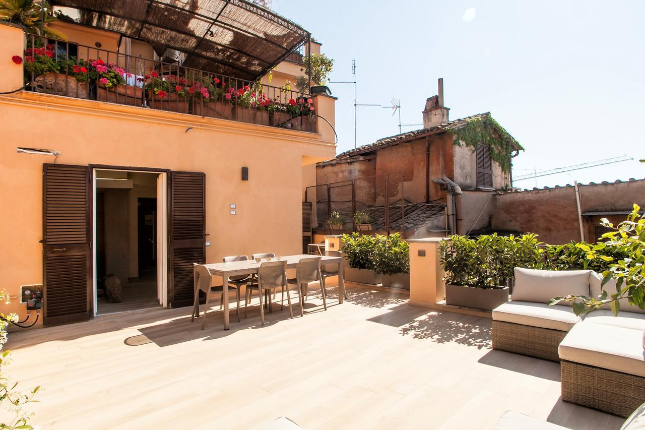 Spanish Steps Design Penthouse With Terrace Appartement