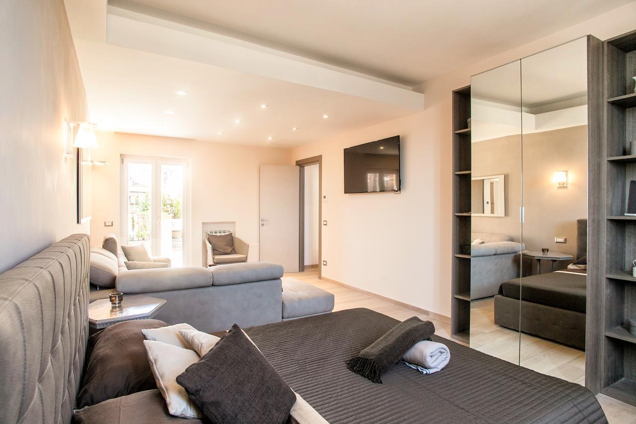 Spanish Steps Design Penthouse With Terrace Appartement *