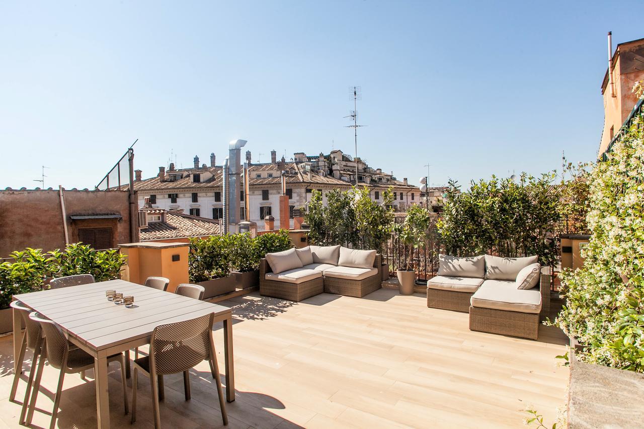 Spanish Steps Design Penthouse With Terrace Appartement