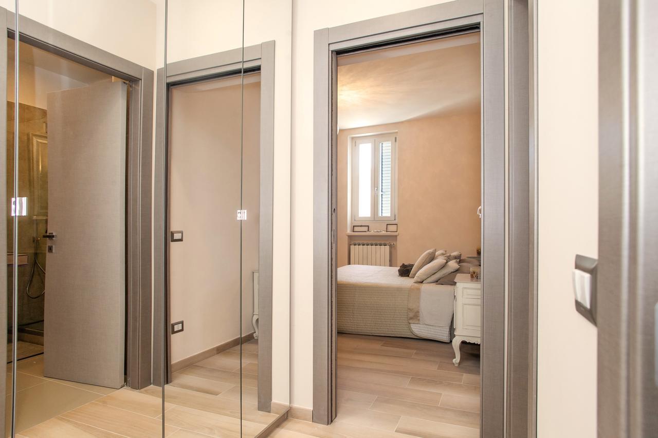 Spanish Steps Design Penthouse With Terrace Apartment *