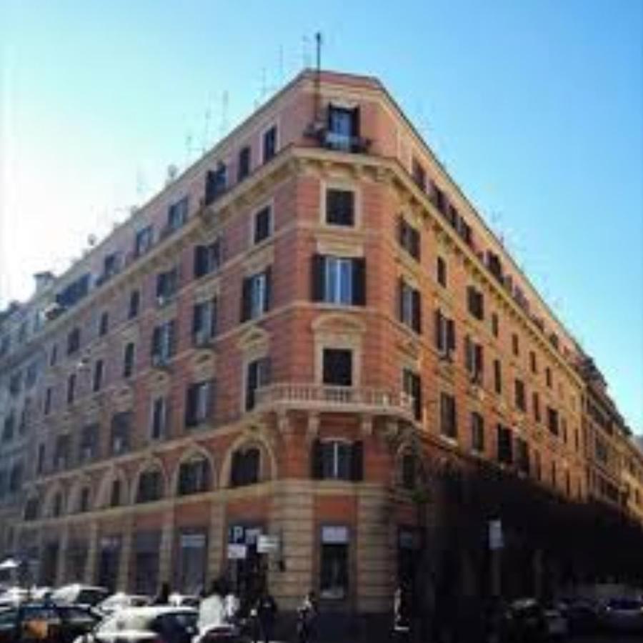 Rhome 18 * Rome