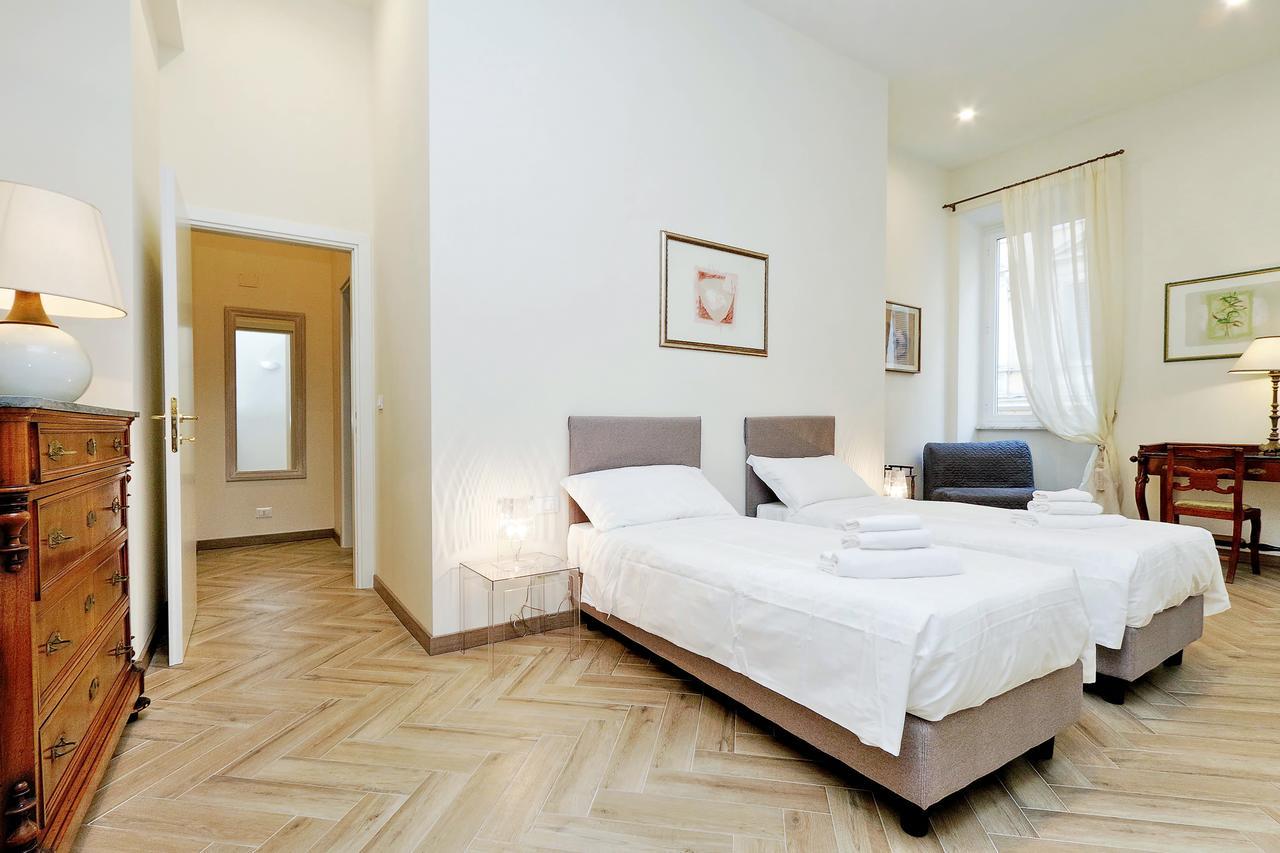 Apartment Sistina 2 Rome