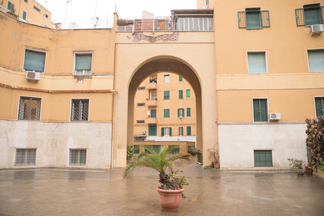 Roma's Veturia Apartment