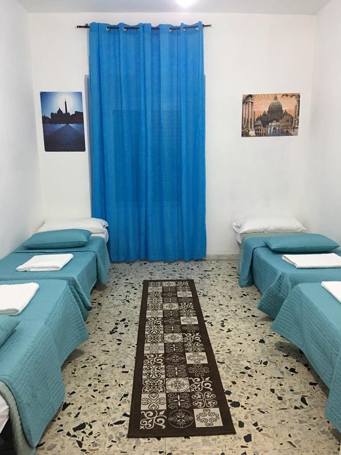 Hostel New Golden House