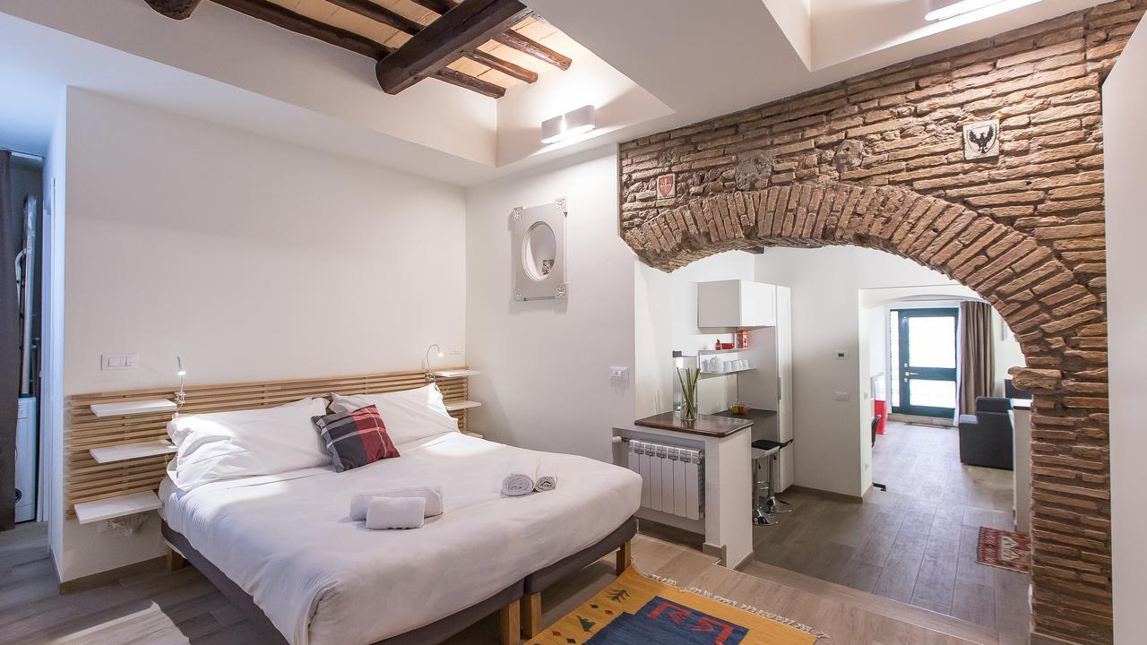 In Trastevere White Apartment Rome