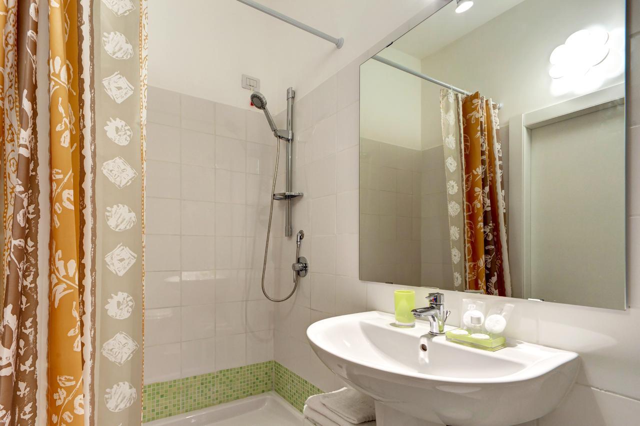 Guest house Pianeta 62 *