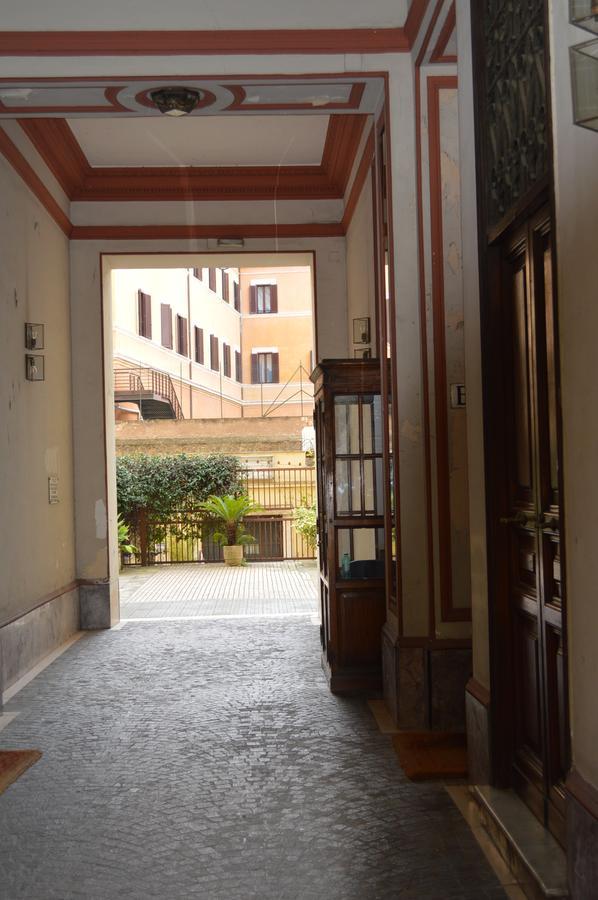 Romantica Roma
