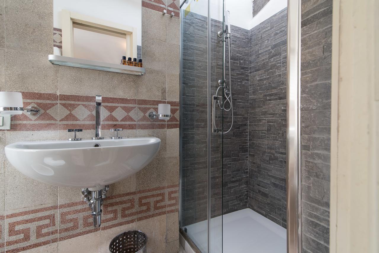 White Borgo Rome