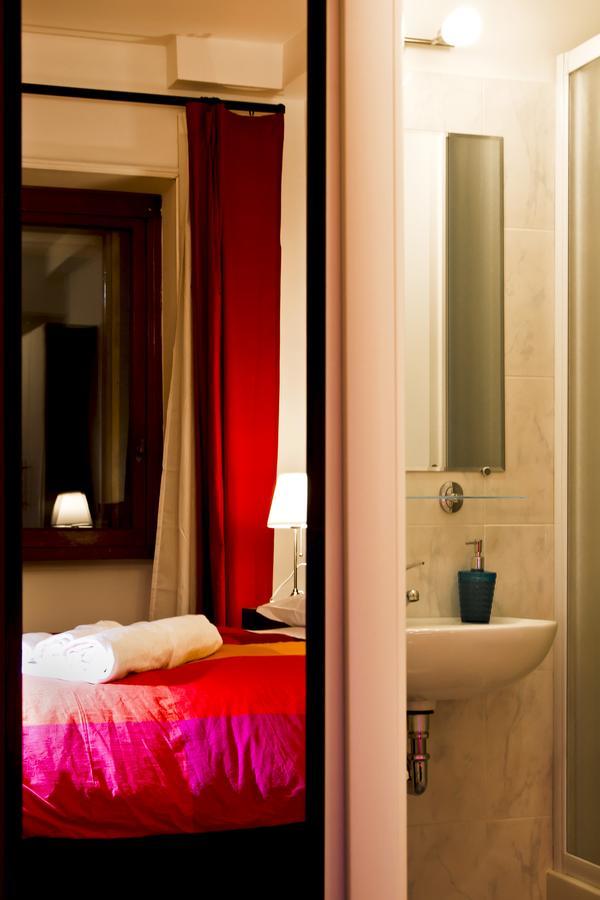 Couette-café Vatican Paradise 2*