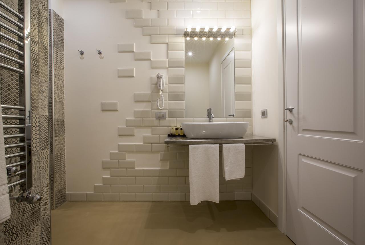 Trevi Contemporary 5*