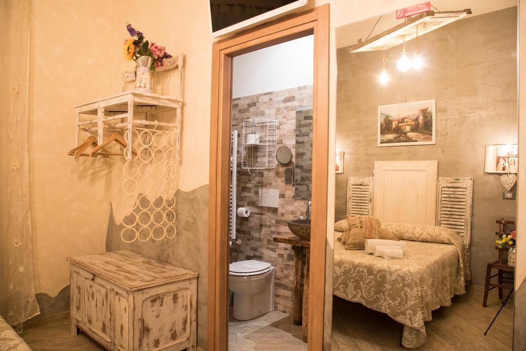 Mancini Shabby House 3*