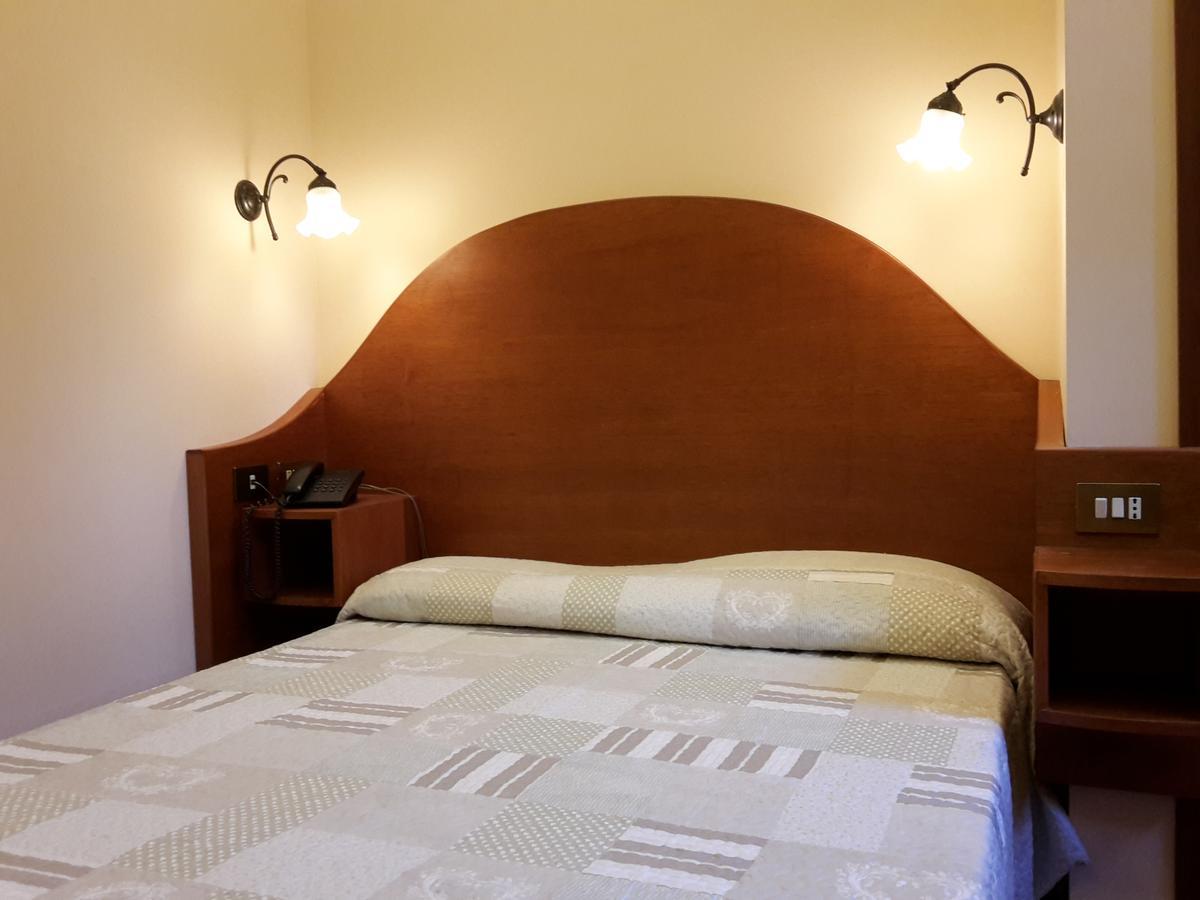 Hotel 4 Coronati