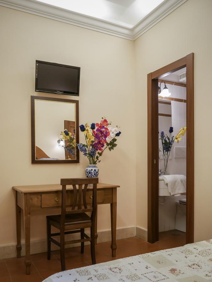 4 Coronati Hotel